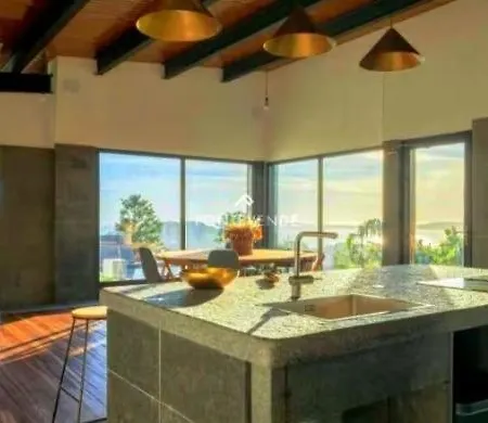 Black House Villa
