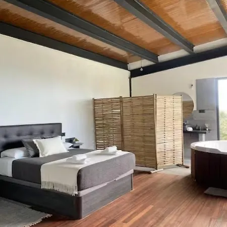 Villa Black House *
